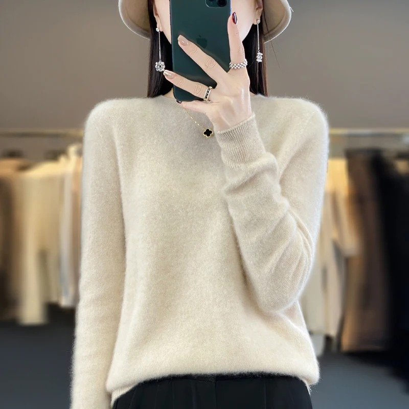 Stylish cashmere sweater for women - Soft knitted sweater for fall