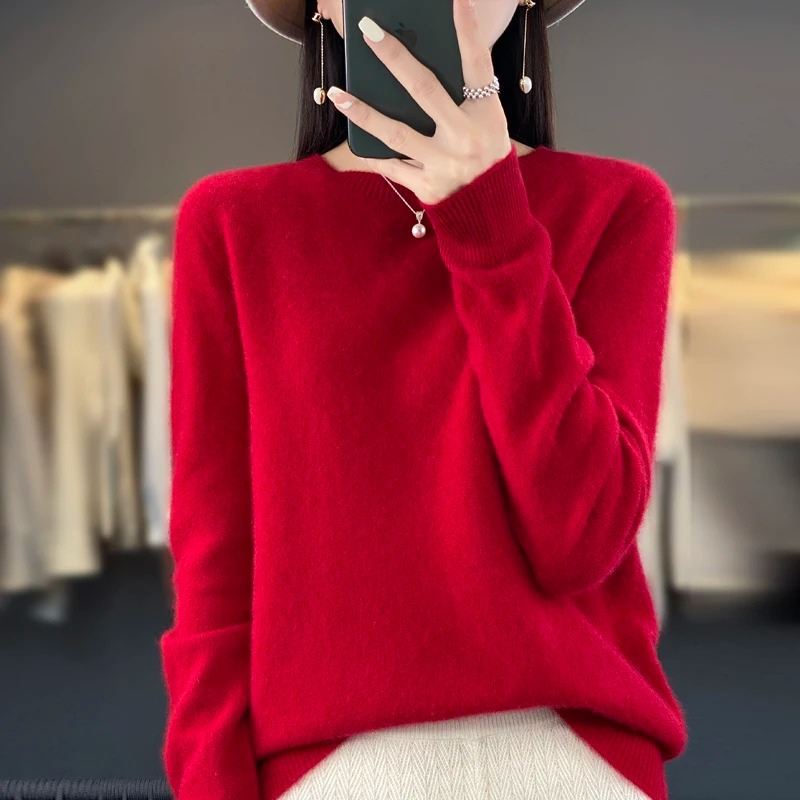 Stylish cashmere sweater for women - Soft knitted sweater for fall