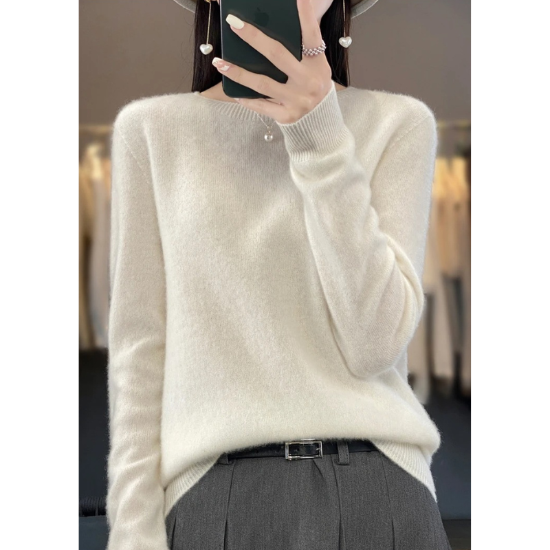 Stylish cashmere sweater for women - Soft knitted sweater for fall