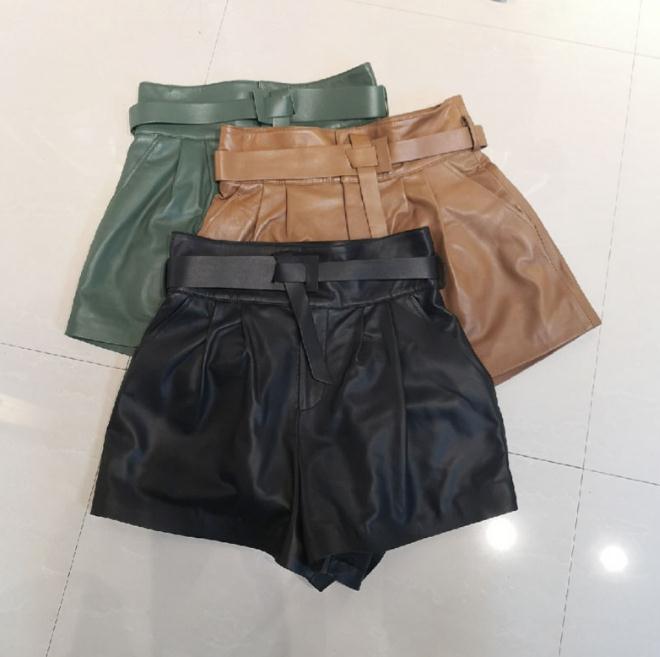 Trendy women's Harajuku genuine leather shorts
