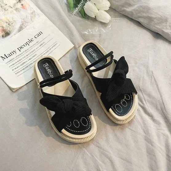 Fashionable summer sandals