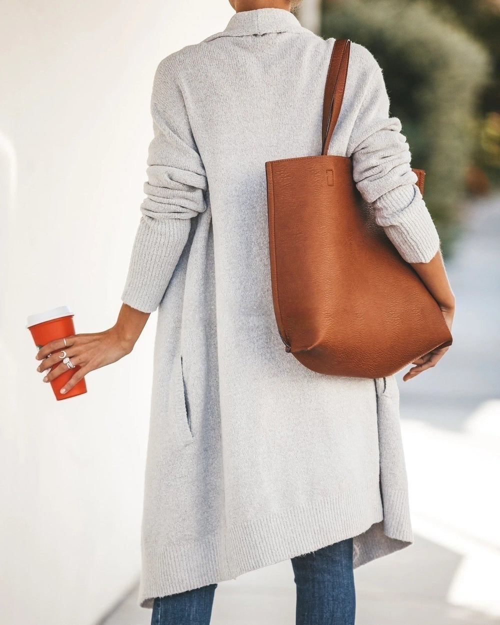 Single-colored long-sleeved cardigan