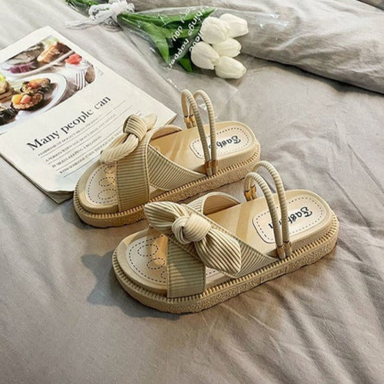Fashionable summer sandals