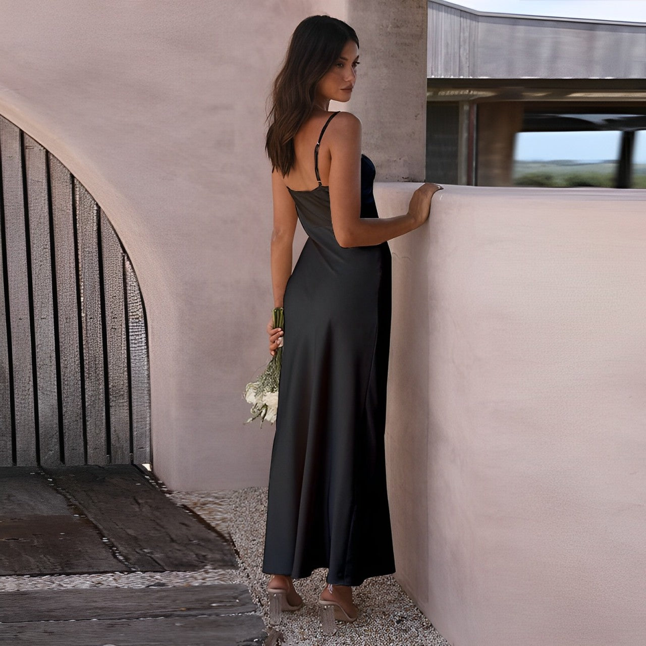 Sleeveless summer dress with slit
