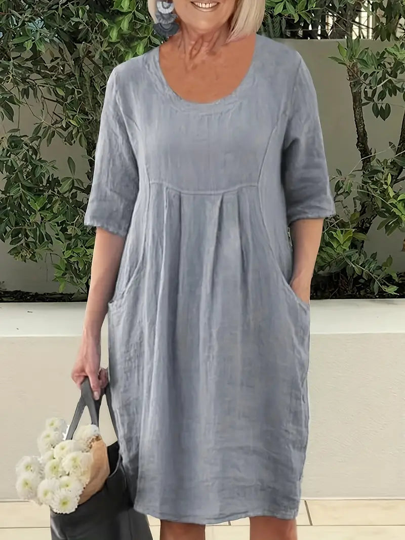 Simple casual dress with pockets and half sleeves
