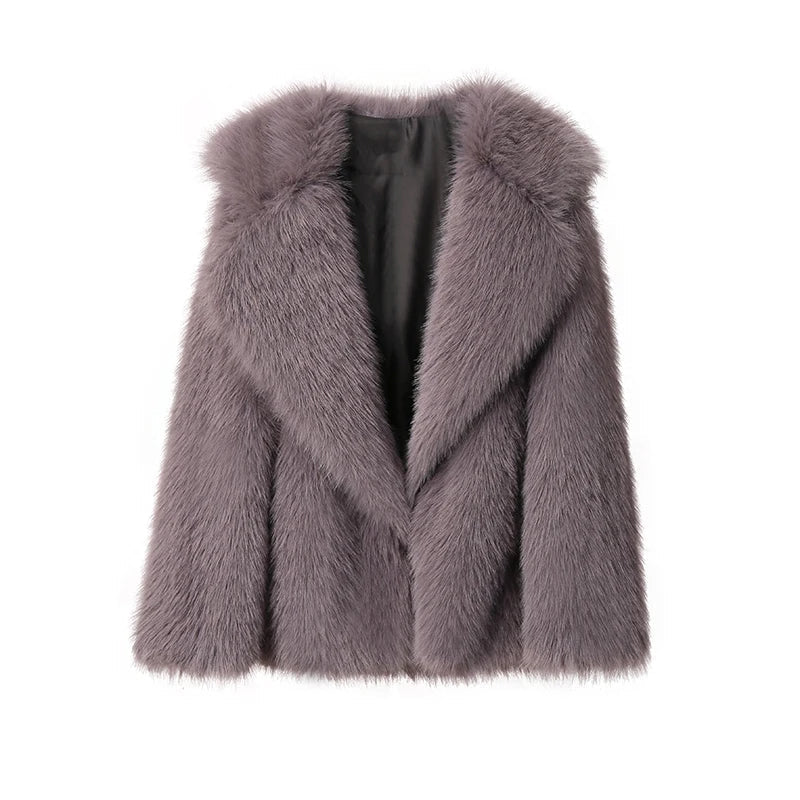 Coat | Oversized faux fur coat