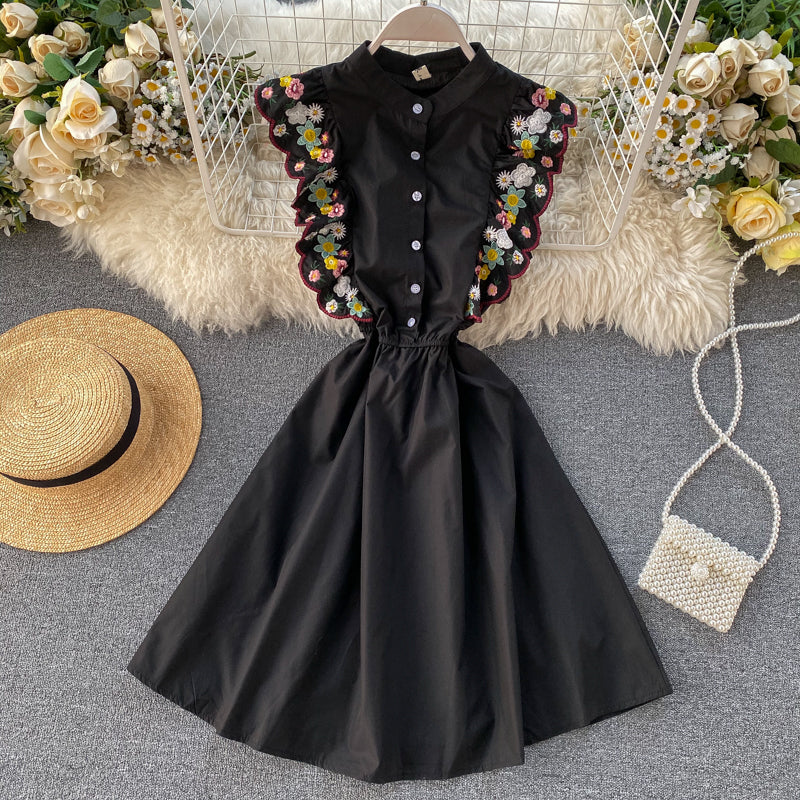 Stunningly chic sleeveless ruffle slim dress