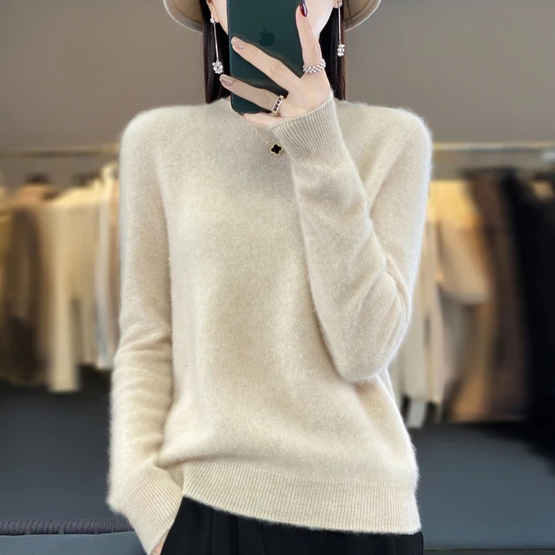 Stylish cashmere sweater for women - Soft knitted sweater for fall
