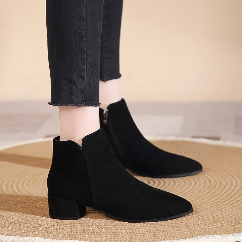 Ankle boot with low heel and side zipper for women - women's ankle boots