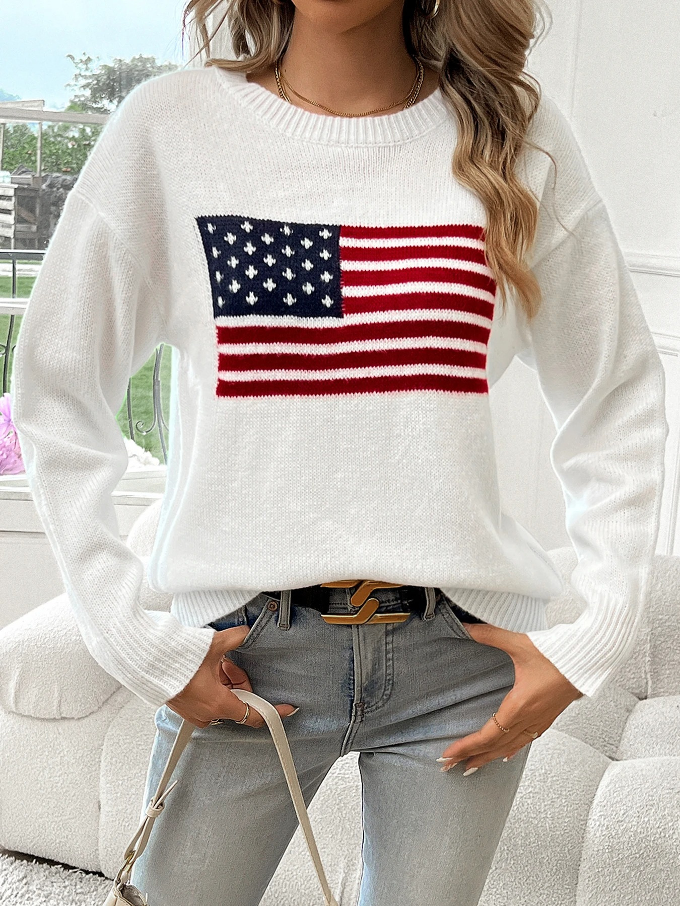 Casual knitted sweater with American flag print - women's sweater