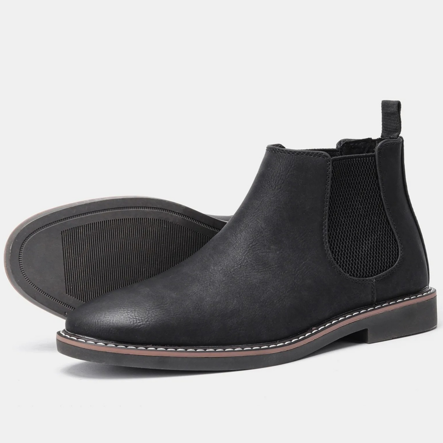 Men's boots with comfortable insole and non-slip sole