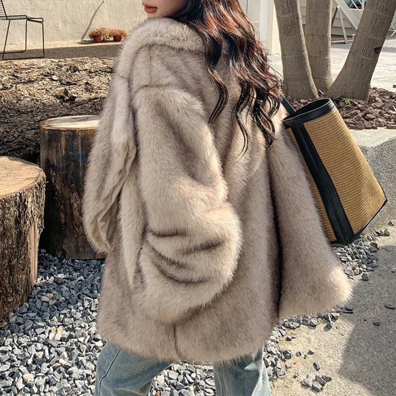 Coat | Oversized faux fur coat