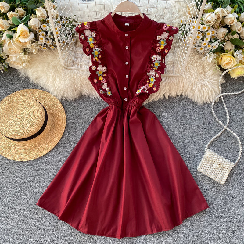 Stunningly chic sleeveless ruffle slim dress