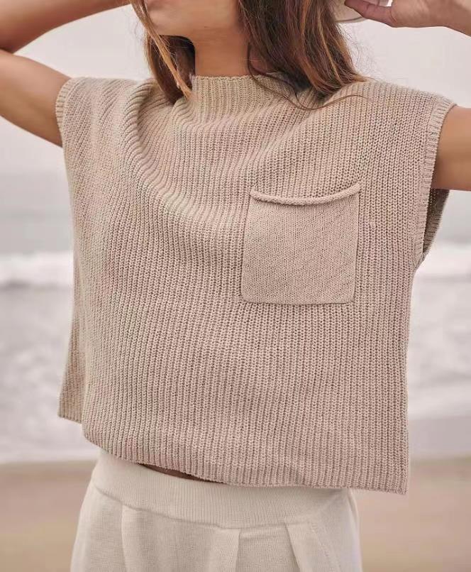 Luxury women's casual two-piece outfits with bags
