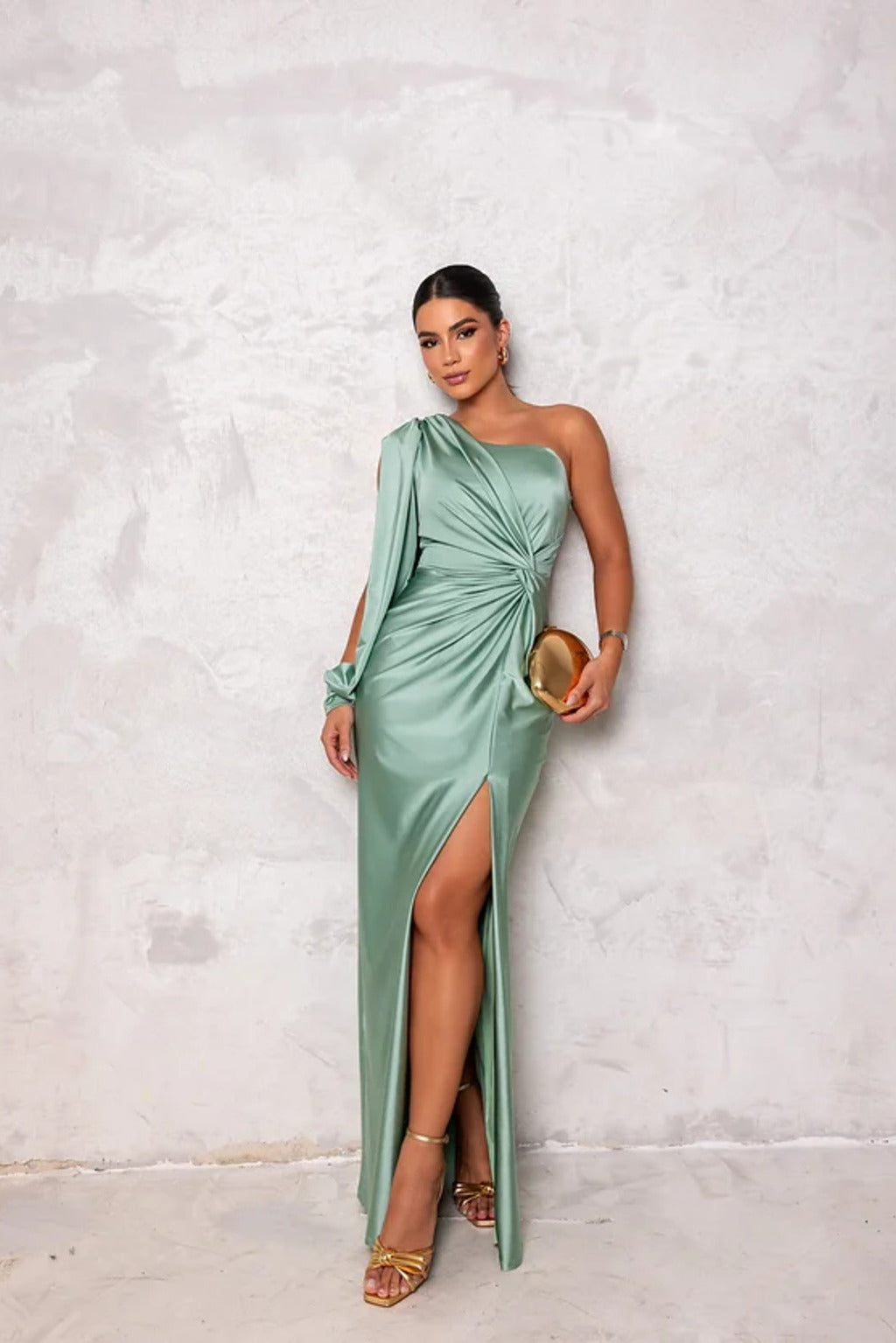 Elegant and sophisticated dress