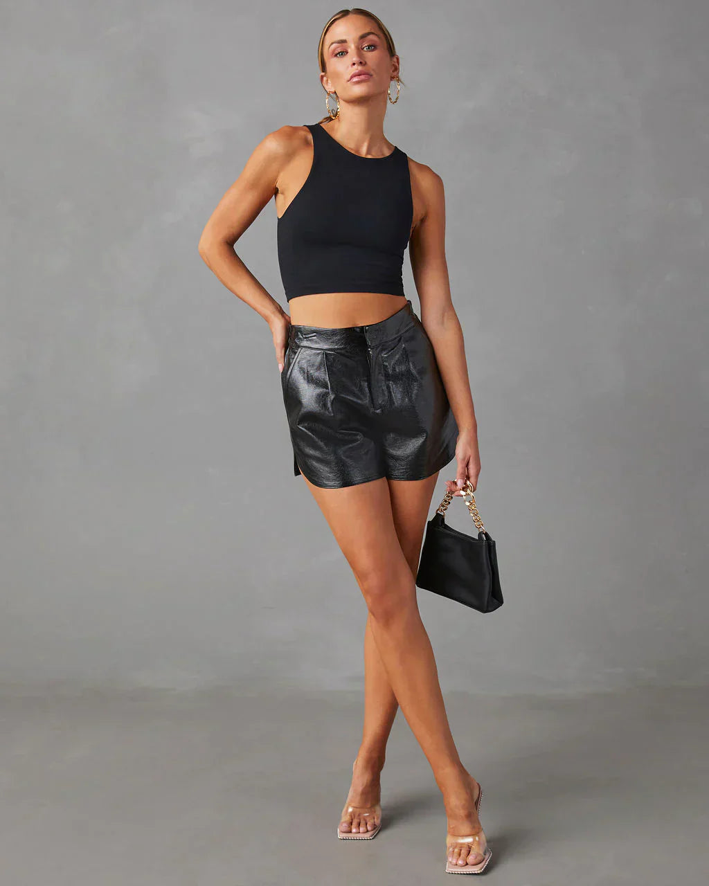 Supple elasticated trousers | Women's faux leather shorts with pockets