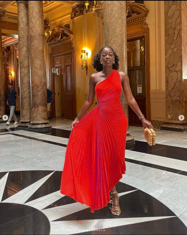 Exclusive dress in top quality