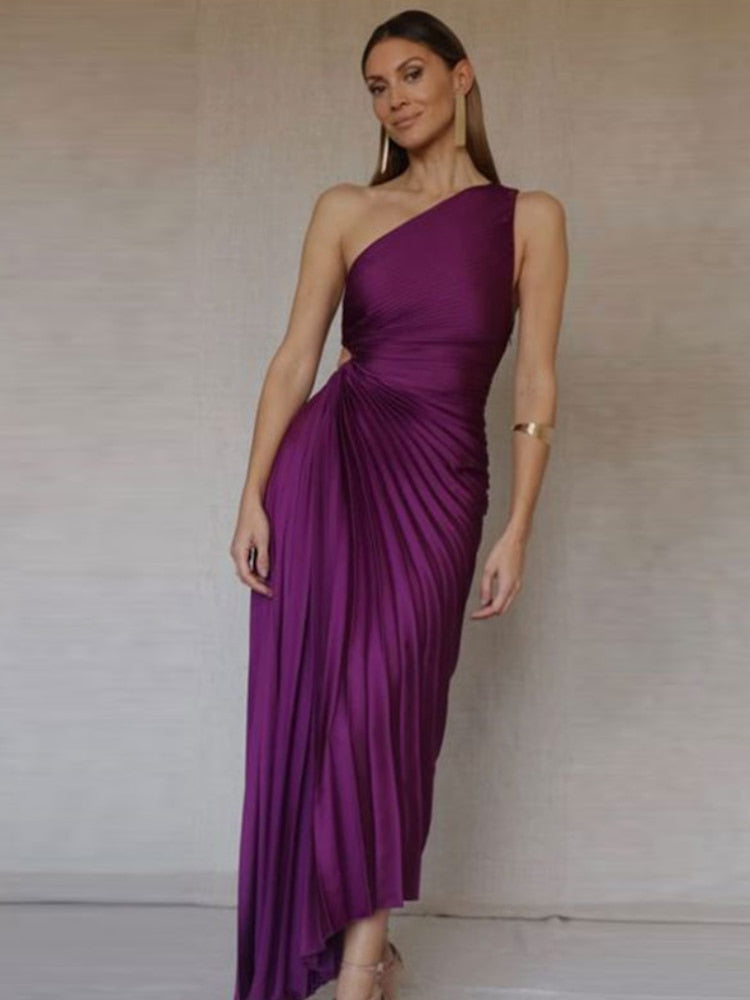 Exclusive dress in top quality