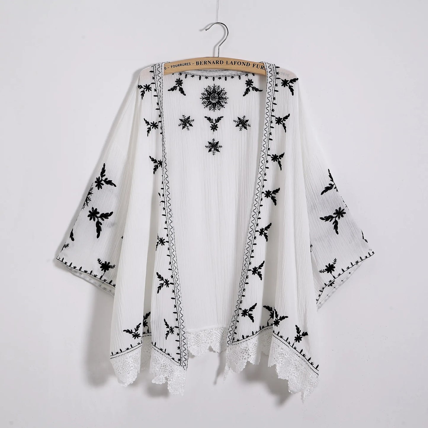 Lightweight kimono