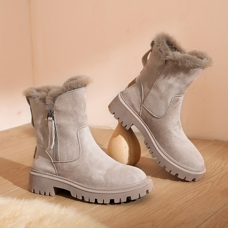 Women's ankle-high snow boots