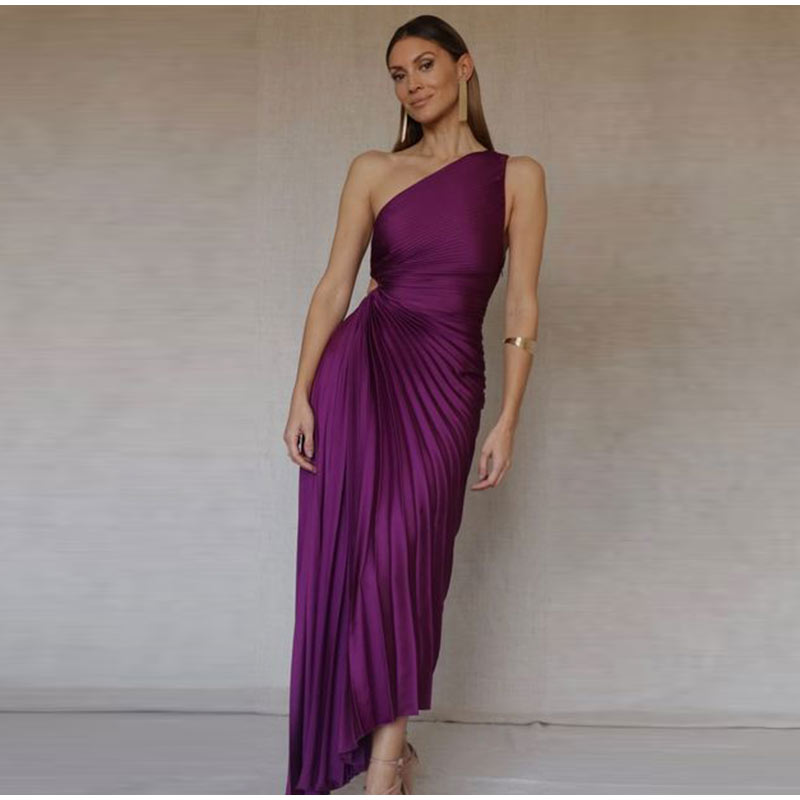 Exclusive dress in top quality