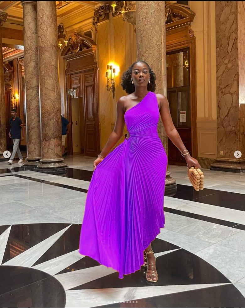 Exclusive dress in top quality