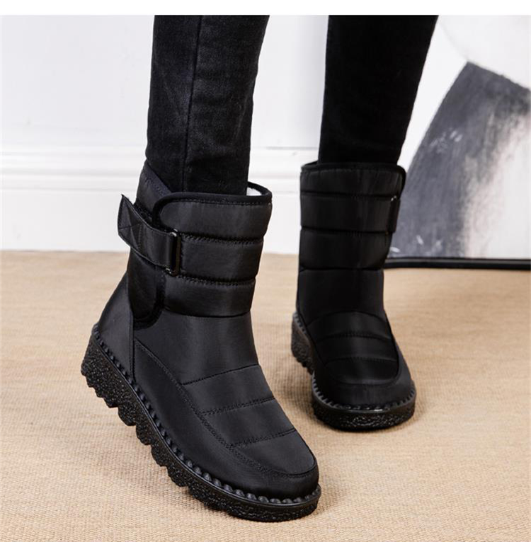Waterproof, padded cotton boots