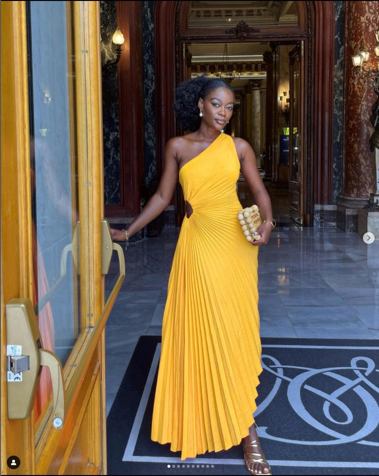 Exclusive dress in top quality