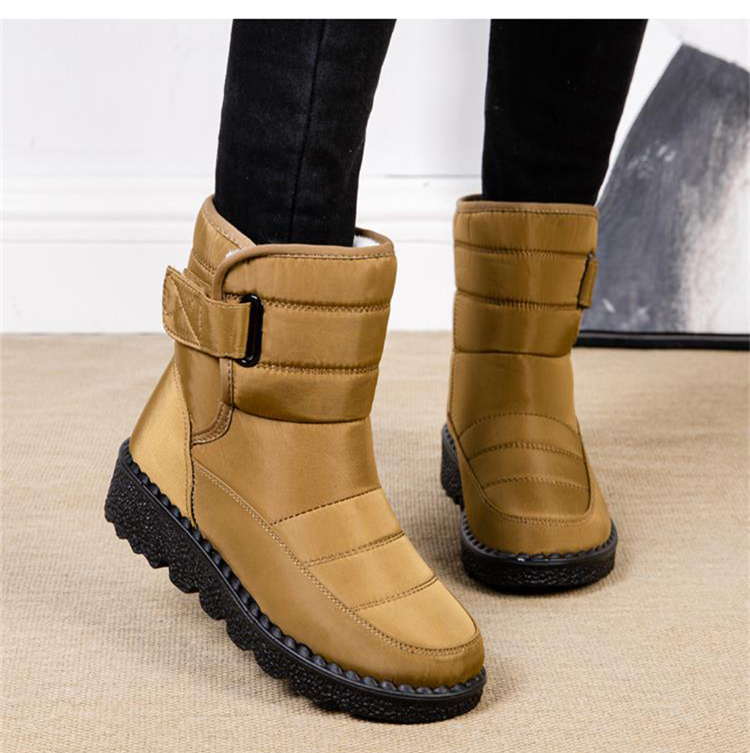 Waterproof, padded cotton boots