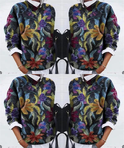 Fashionable sweater with flowers