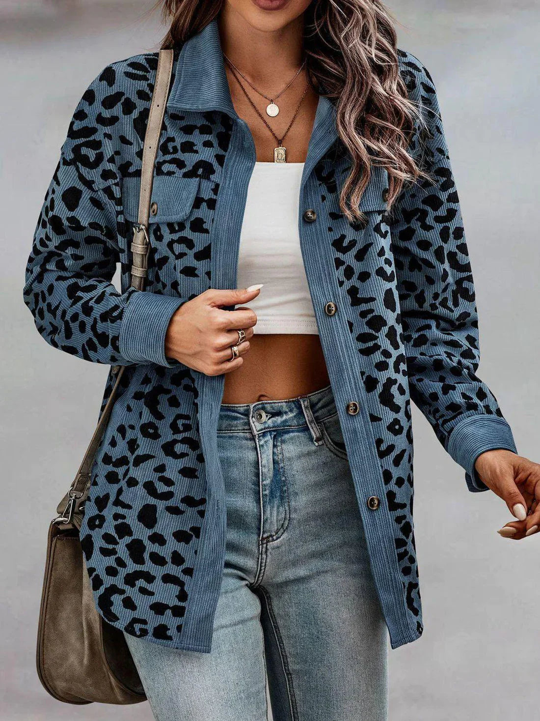 Jacket with leopard print