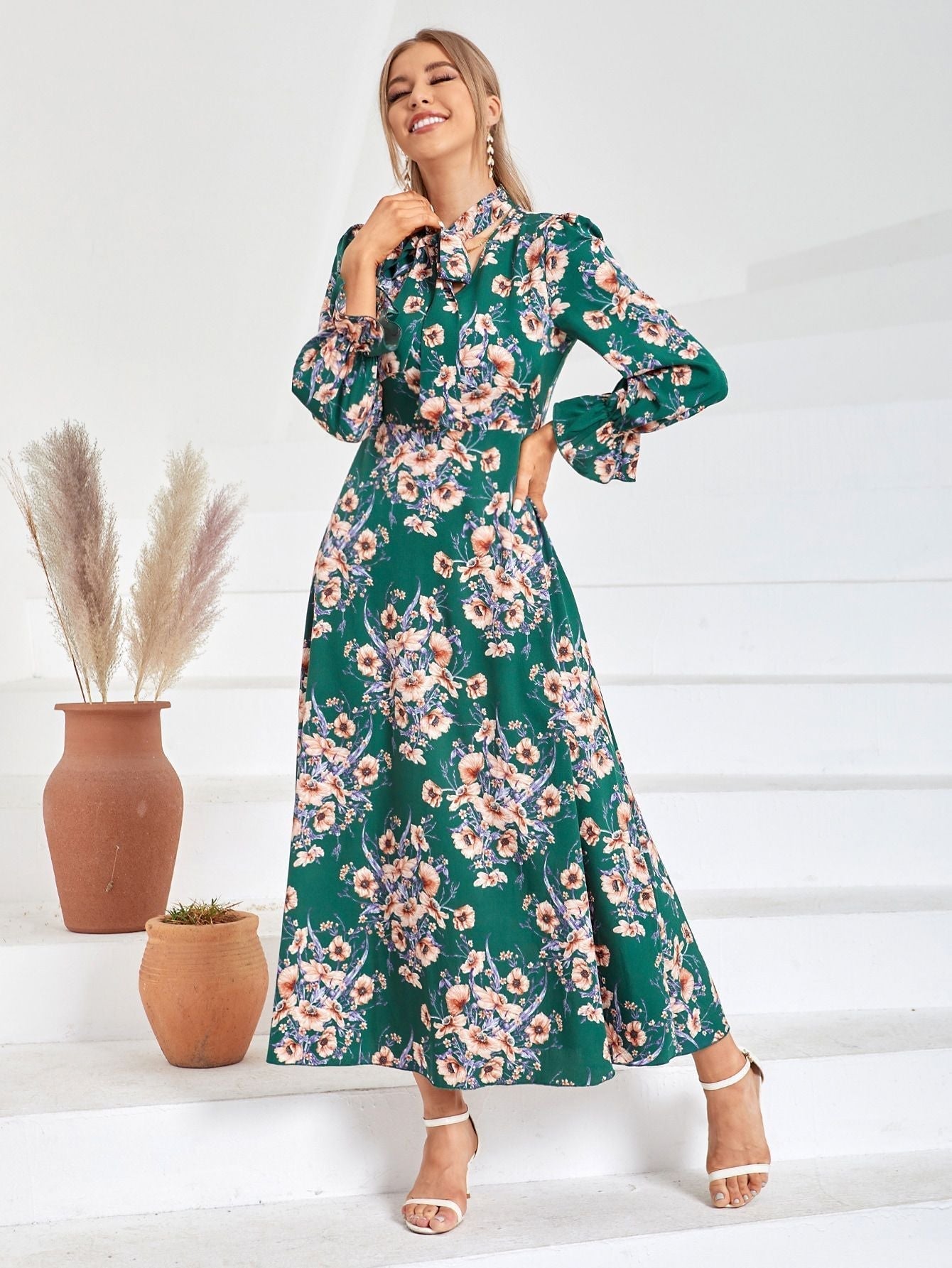 Ladies fashionable casual elegant dress with high waist