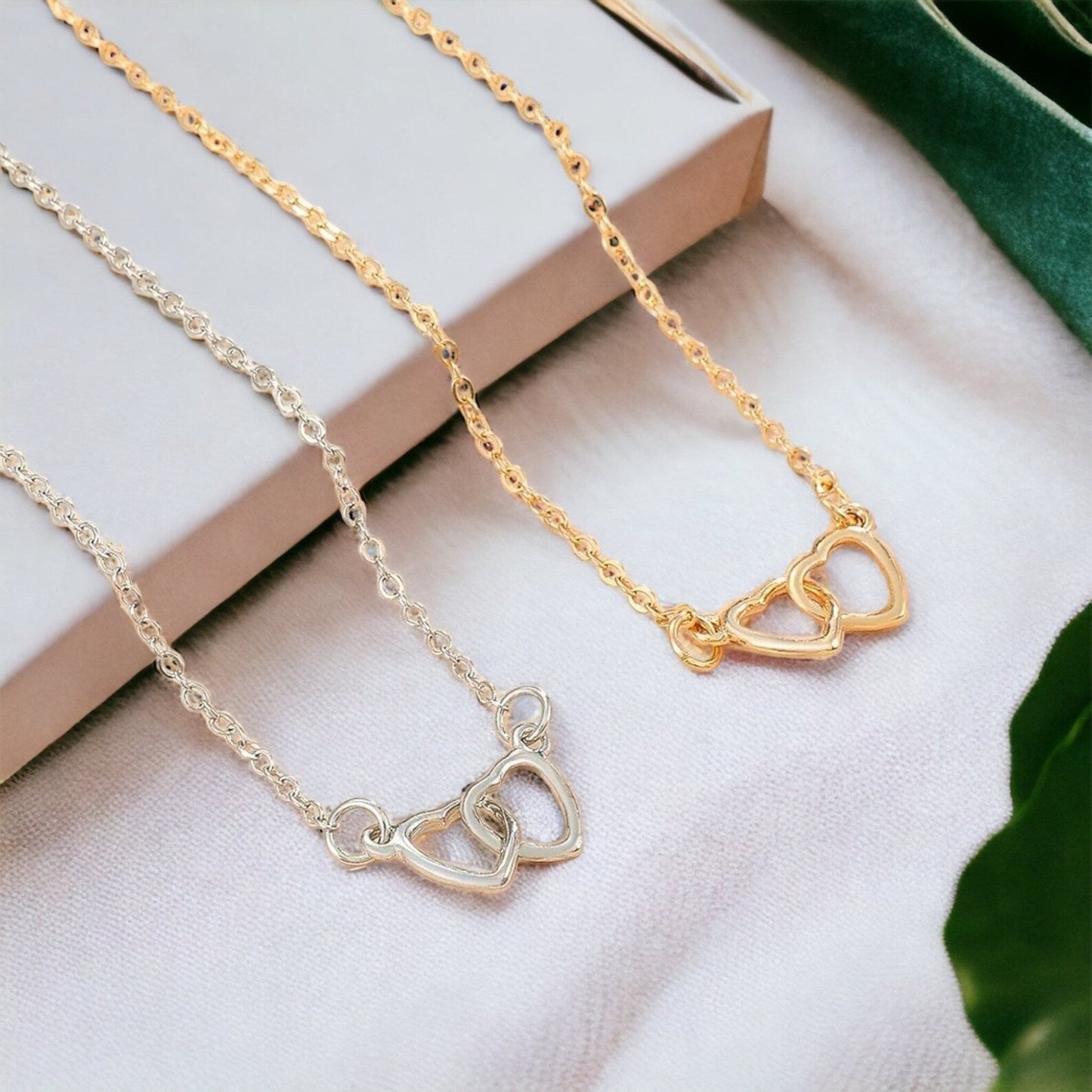 Heart-link anklet