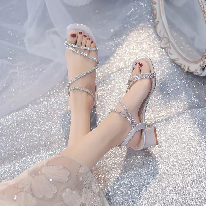 Elegant women's sandals
