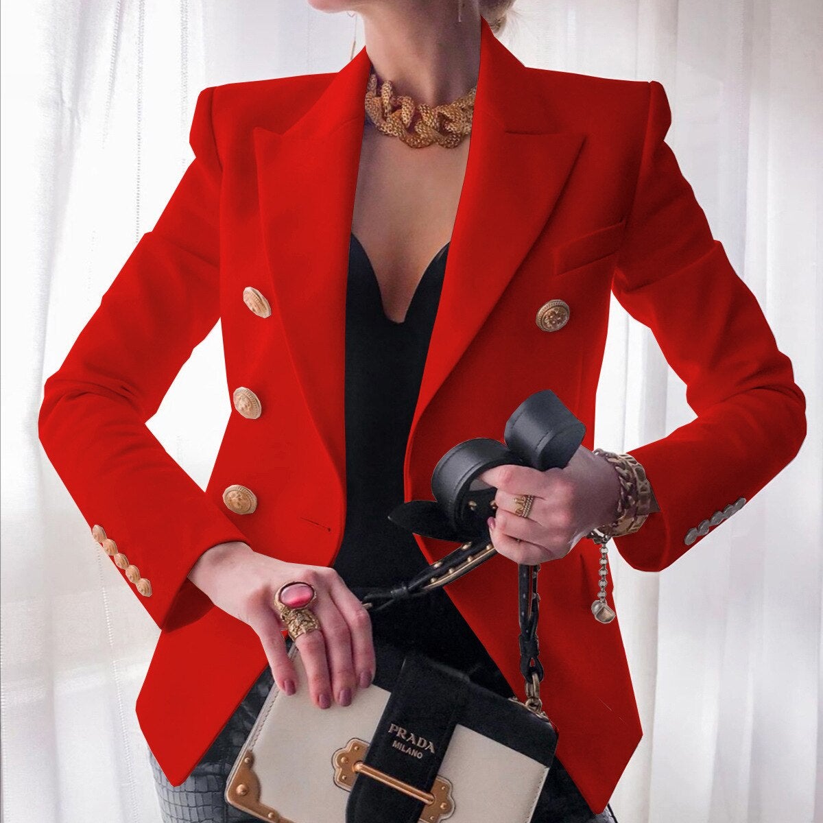 Fashionable jacket for women