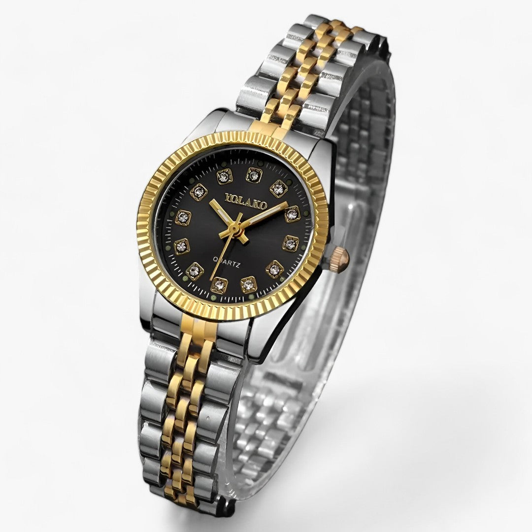Elegant round wristwatch in gold - your fashionable and practical must-have!