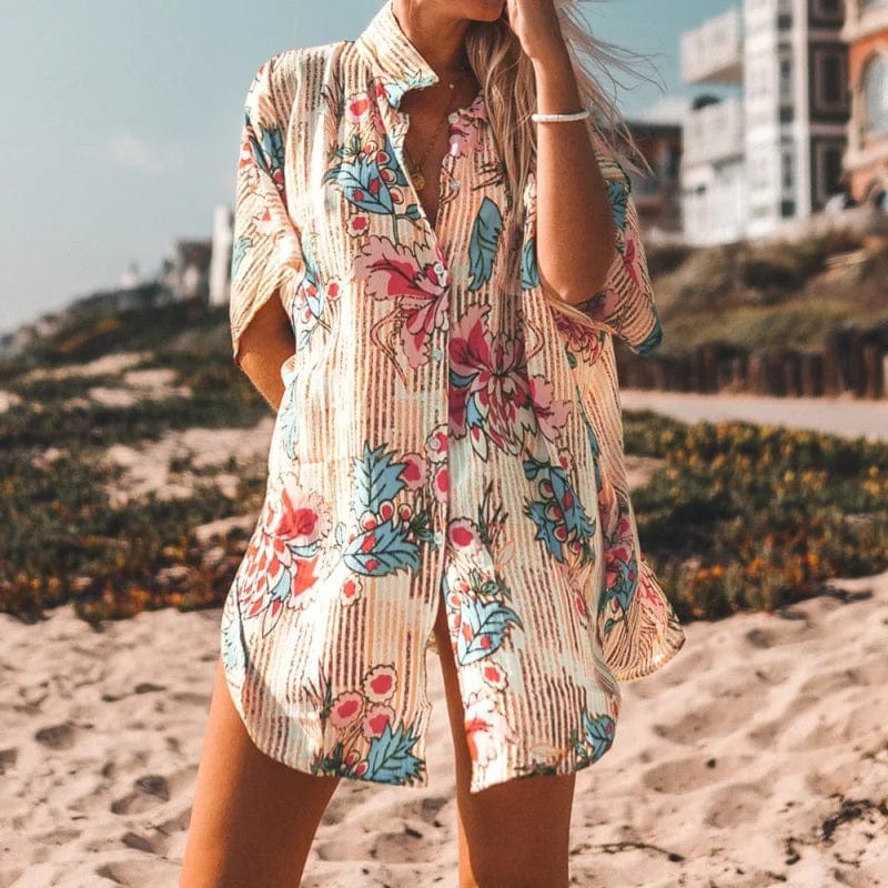 Beach kimono with shirt cut