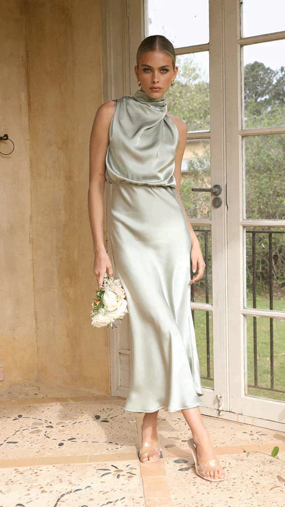 Delicate long dress for women - Edition 2024