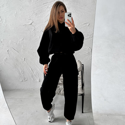 Tracksuit Comfortable and fashionable