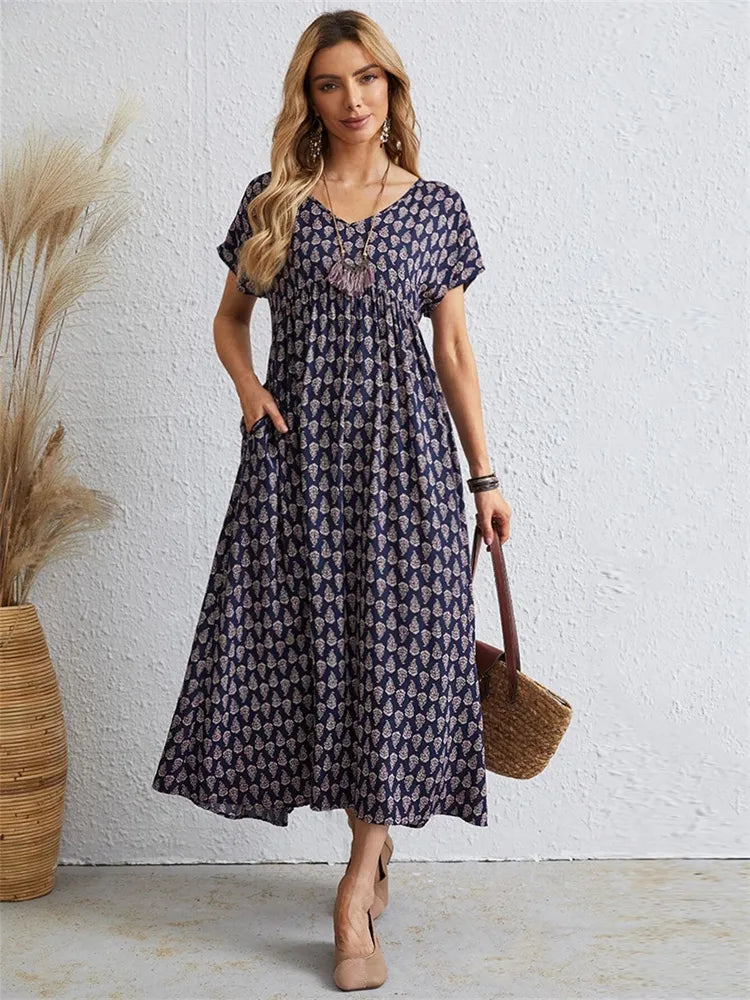 Oversized, loose vintage dress