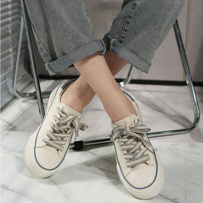 Comfortable chunky women's shoes